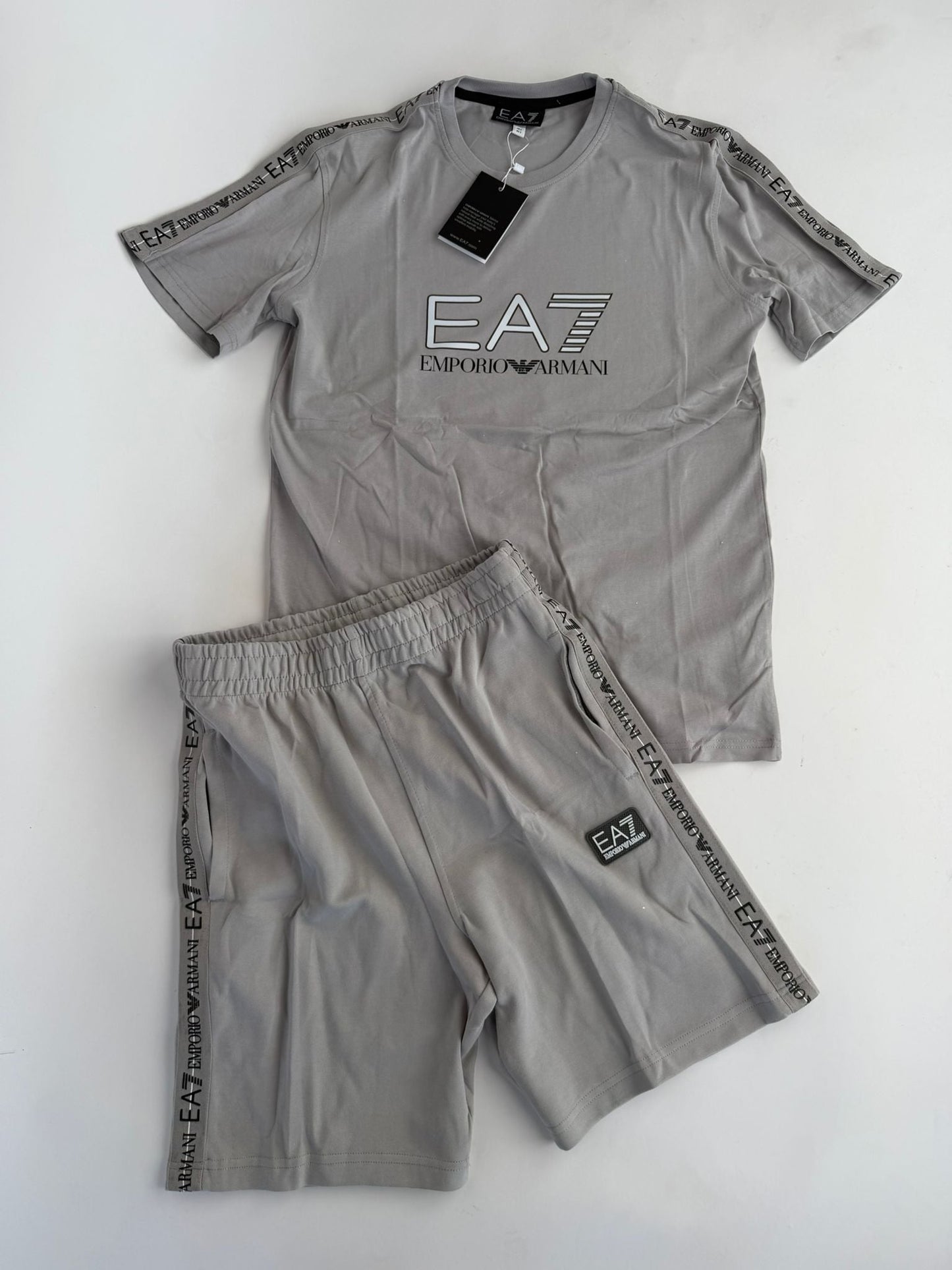 CONJUNTO CORTO - ARMANI - M12