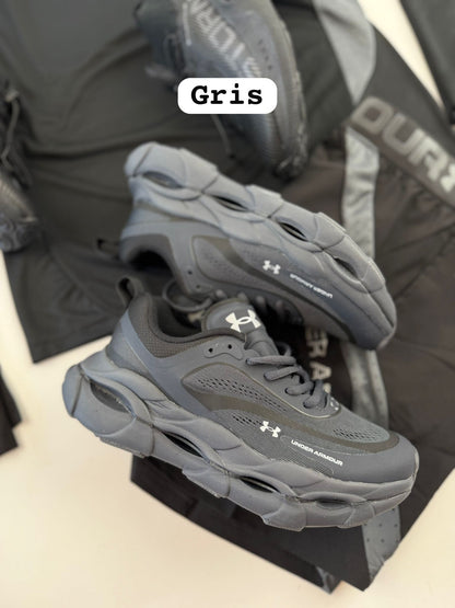 UNDER ARMOUR -HOVER REACTOR- M2
