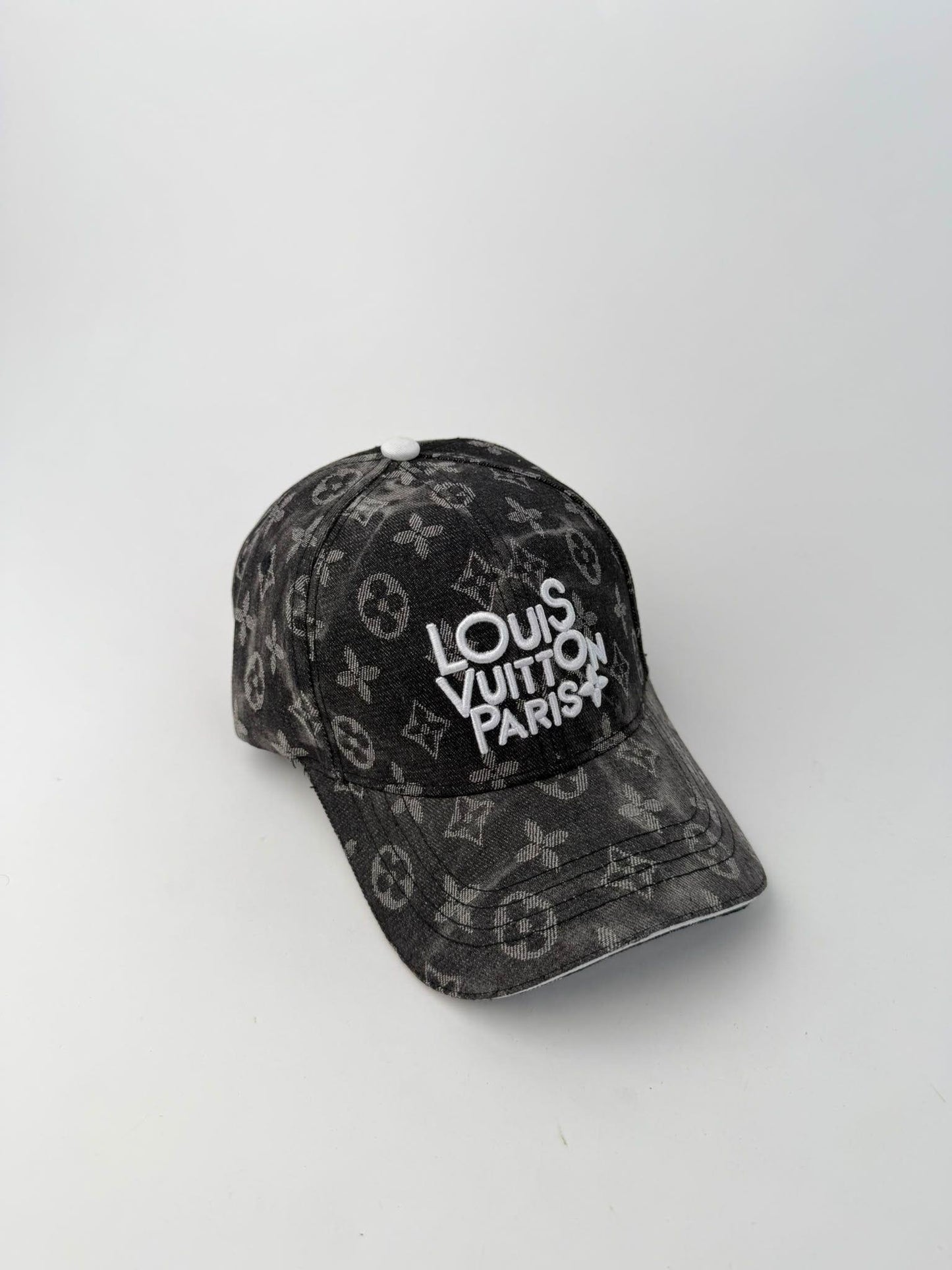 GORRA LOUIS VUITTON - M4
