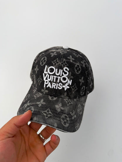 GORRA LOUIS VUITTON - M4