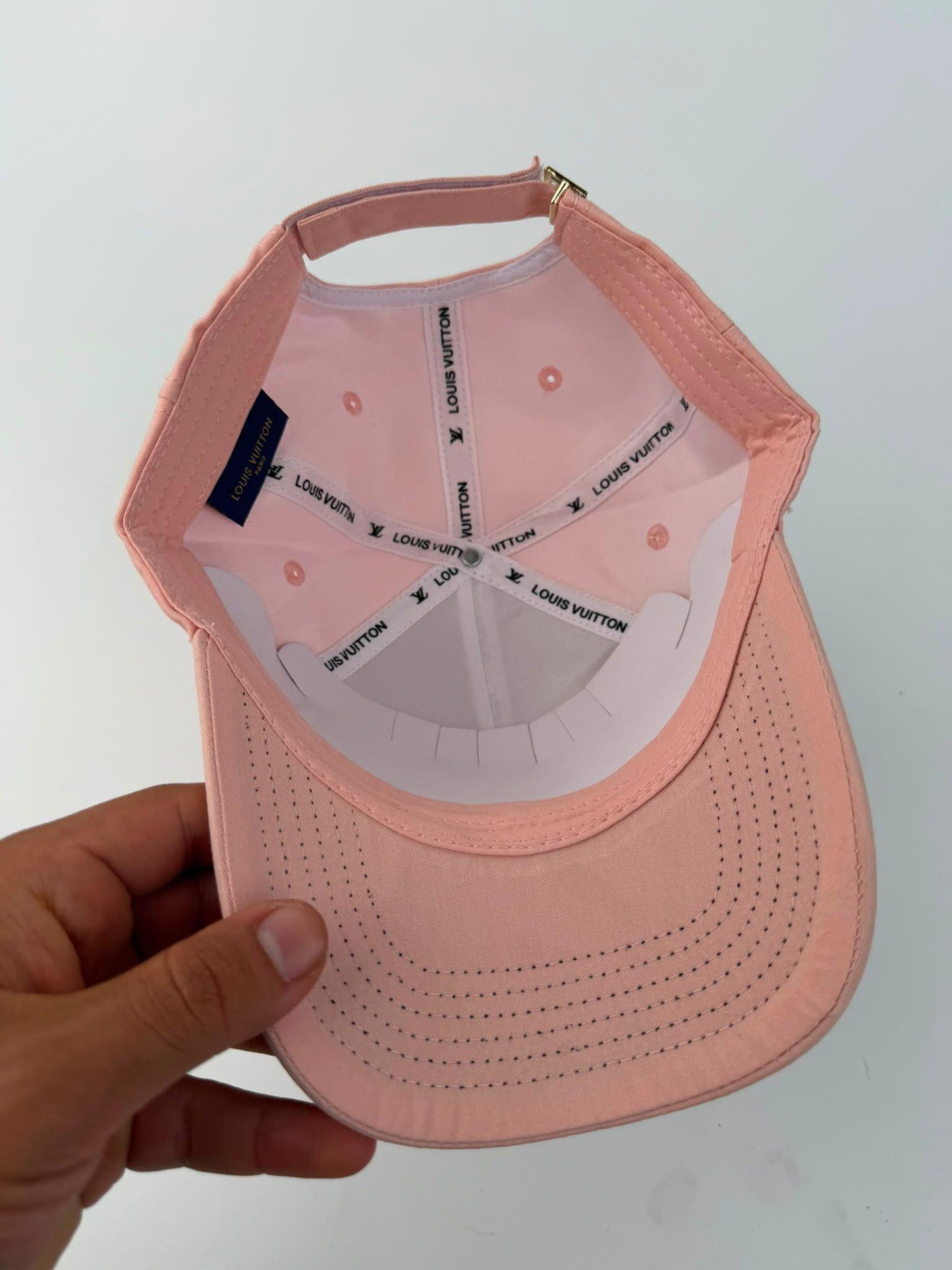 GORRA LOUIS VUITTON - M2
