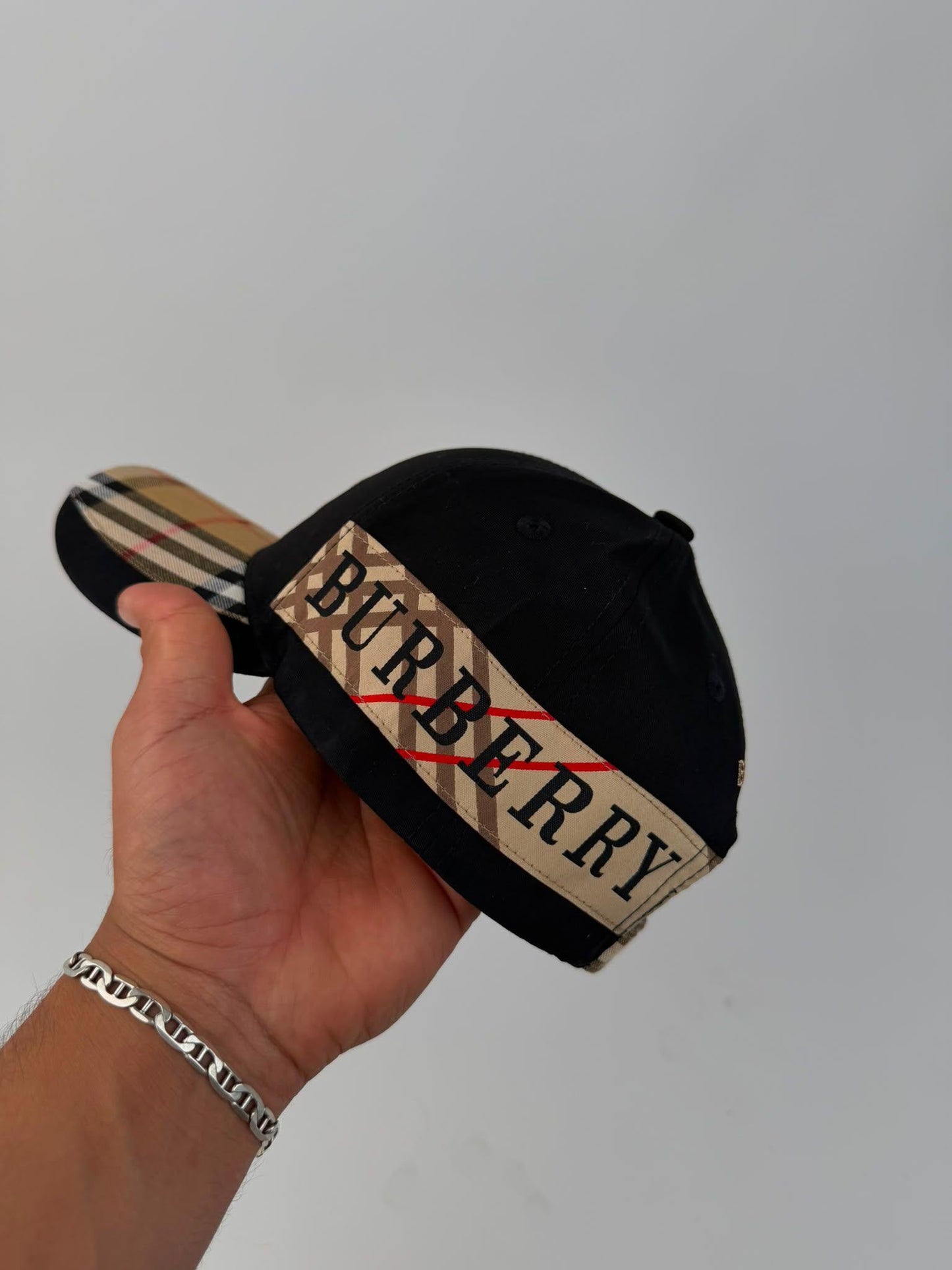 GORRA BURBERRY - M1