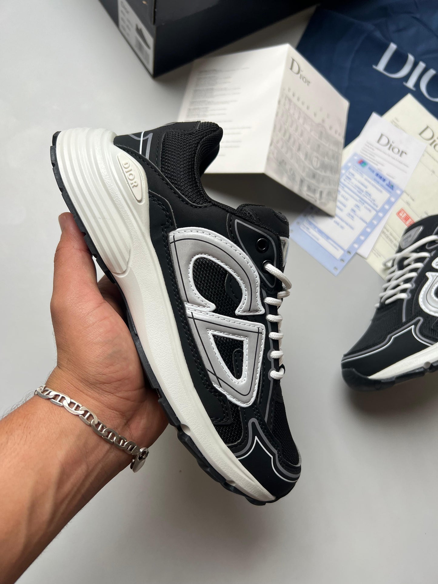 DIOR B30 - MODELO 4