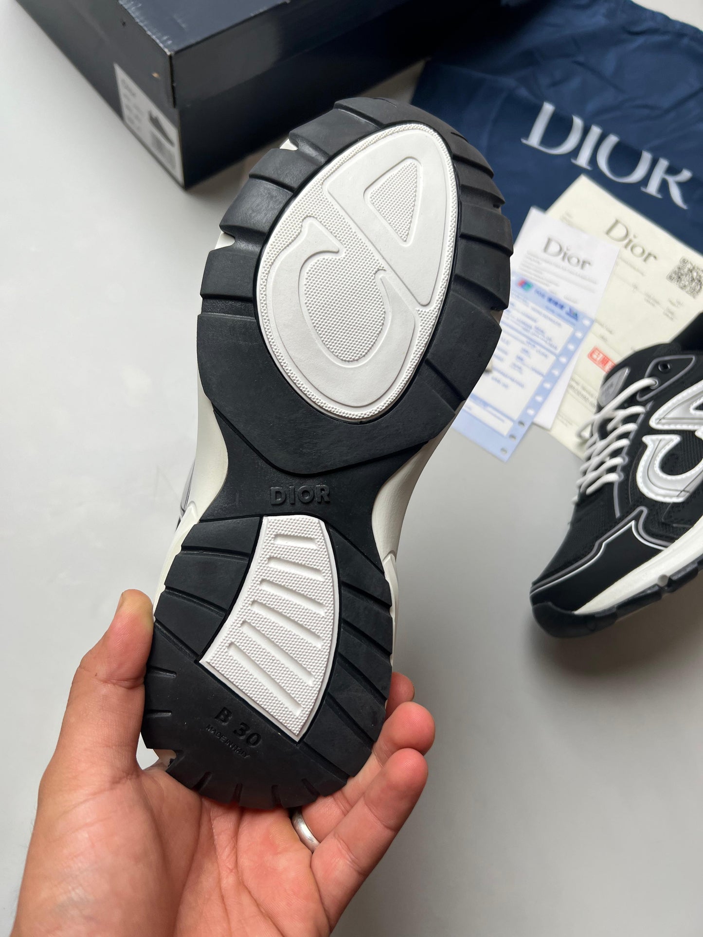 DIOR B30 - MODELO 4
