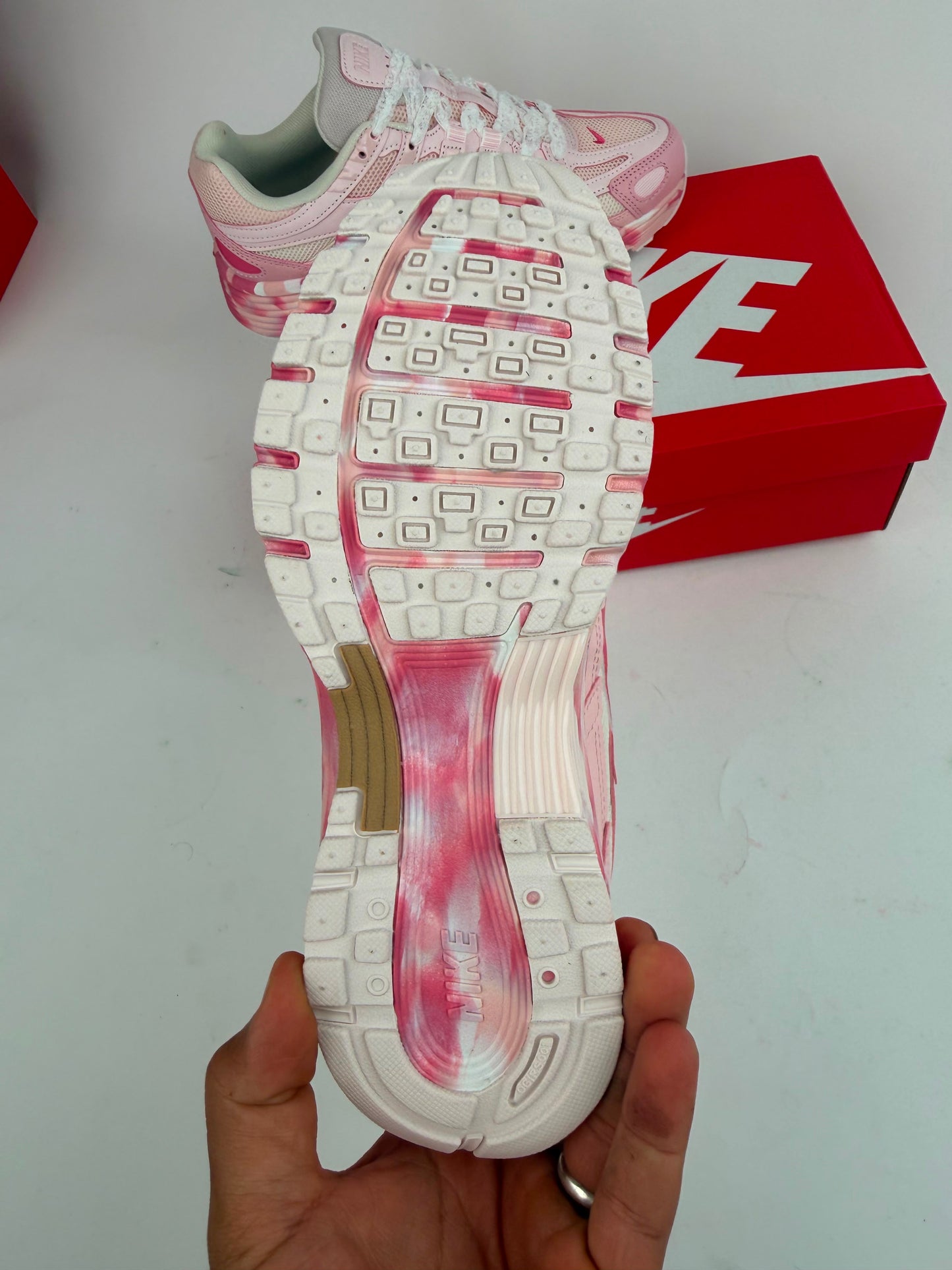 NIKE P6000 - M6
