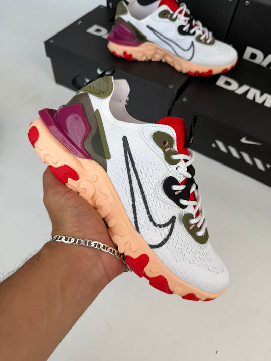 NIKE REACT VISION - M1