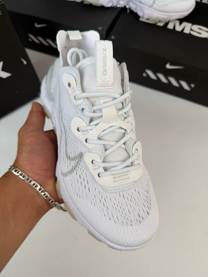 NIKE REACT VISION - M8